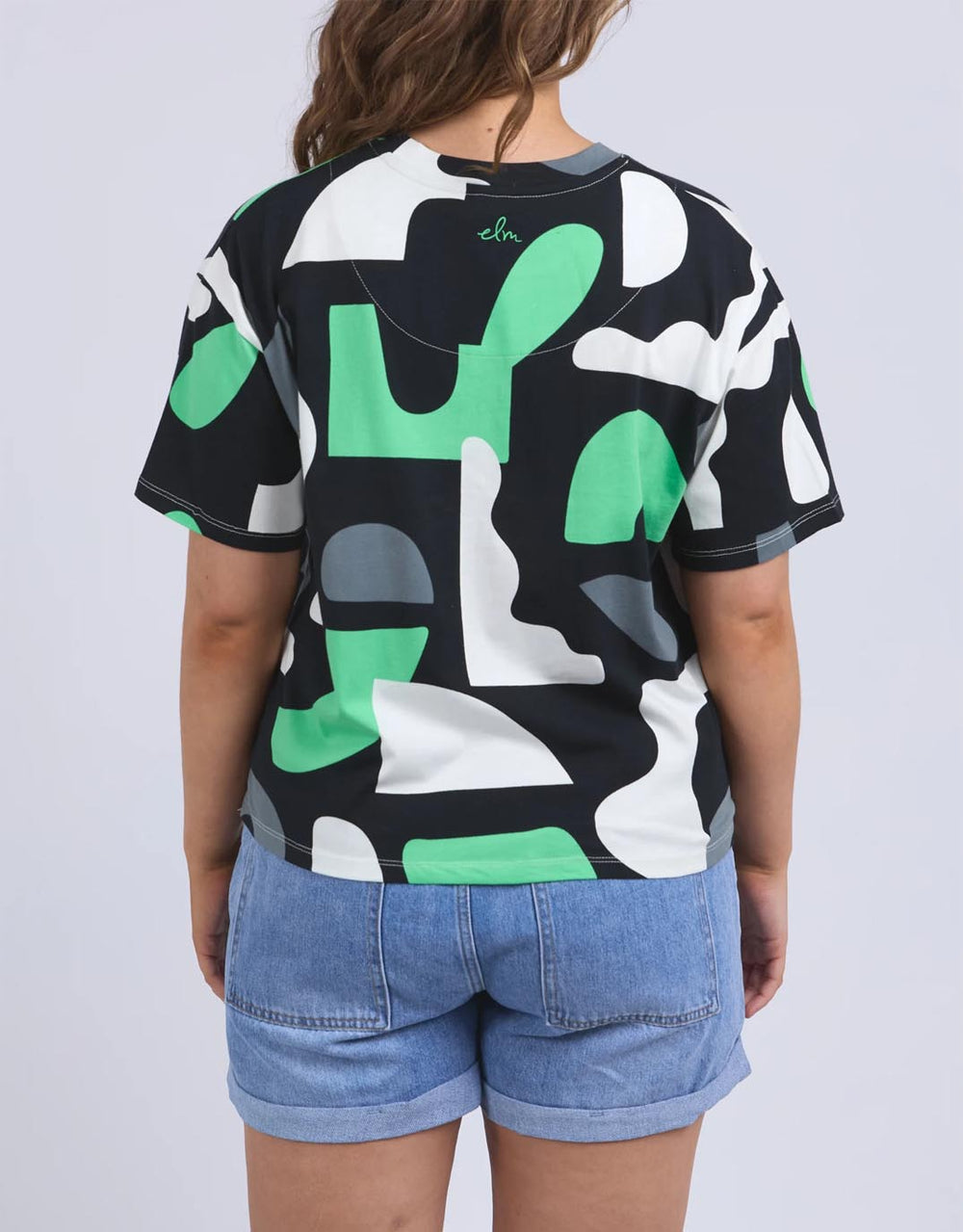elm-stijl-tee-abstract-yardage-print-womens-clothing