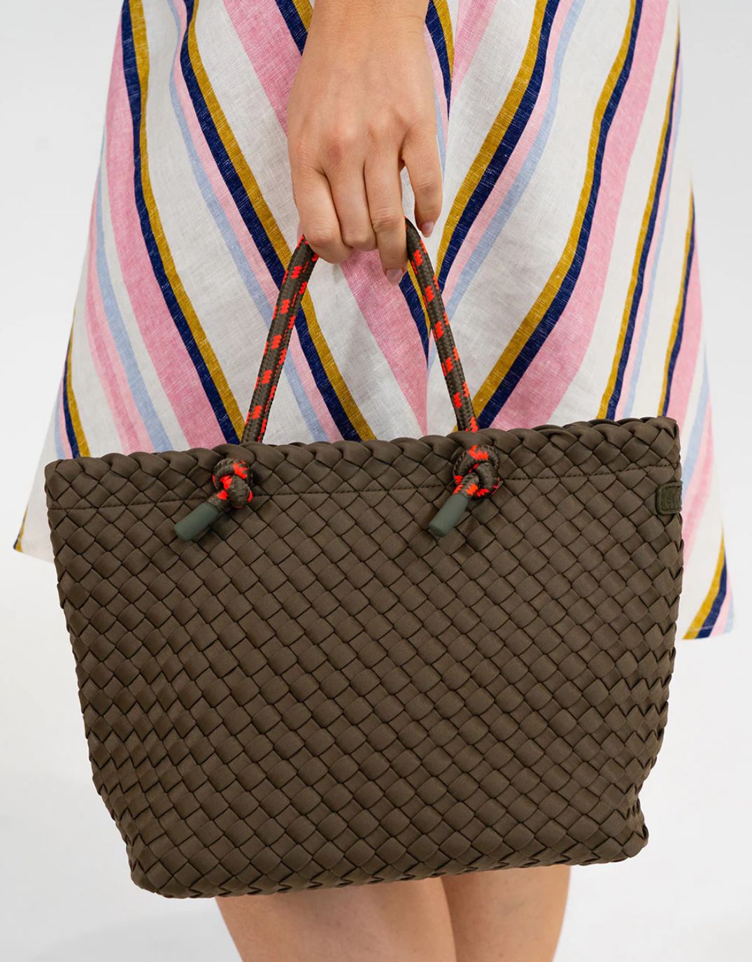 elms-king-michigan-tote-khaki-neo-plait