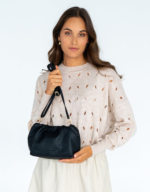 elms-kings-monty-cross-body-bag-black