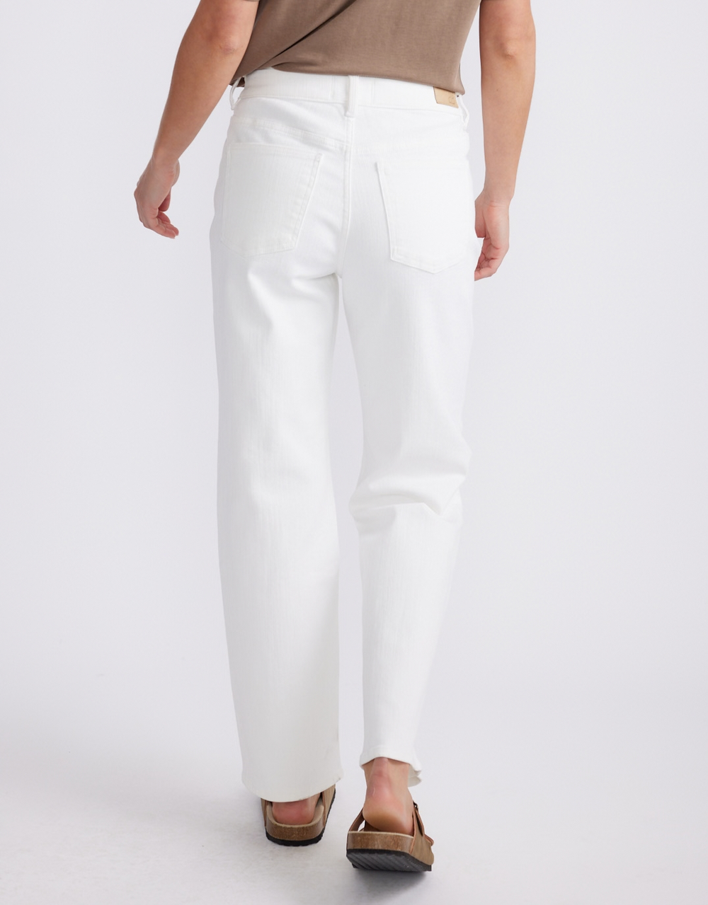 Elodie Straight Leg Jean - White