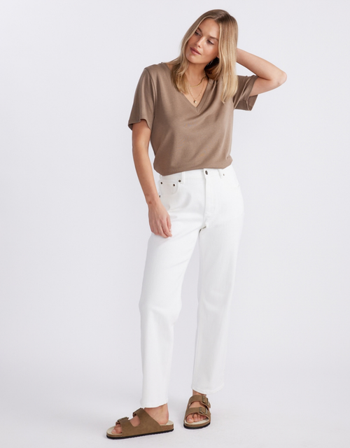 Elodie Straight Leg Jean - White