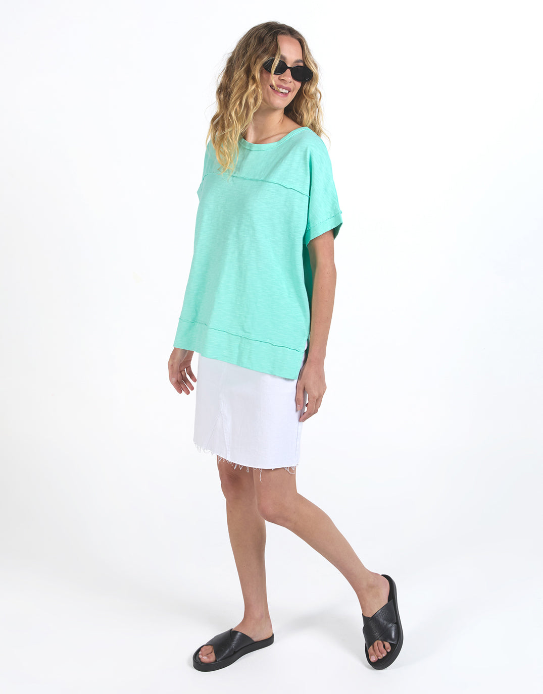 foxwood-allison-tee-neon-mint-womens-clothing