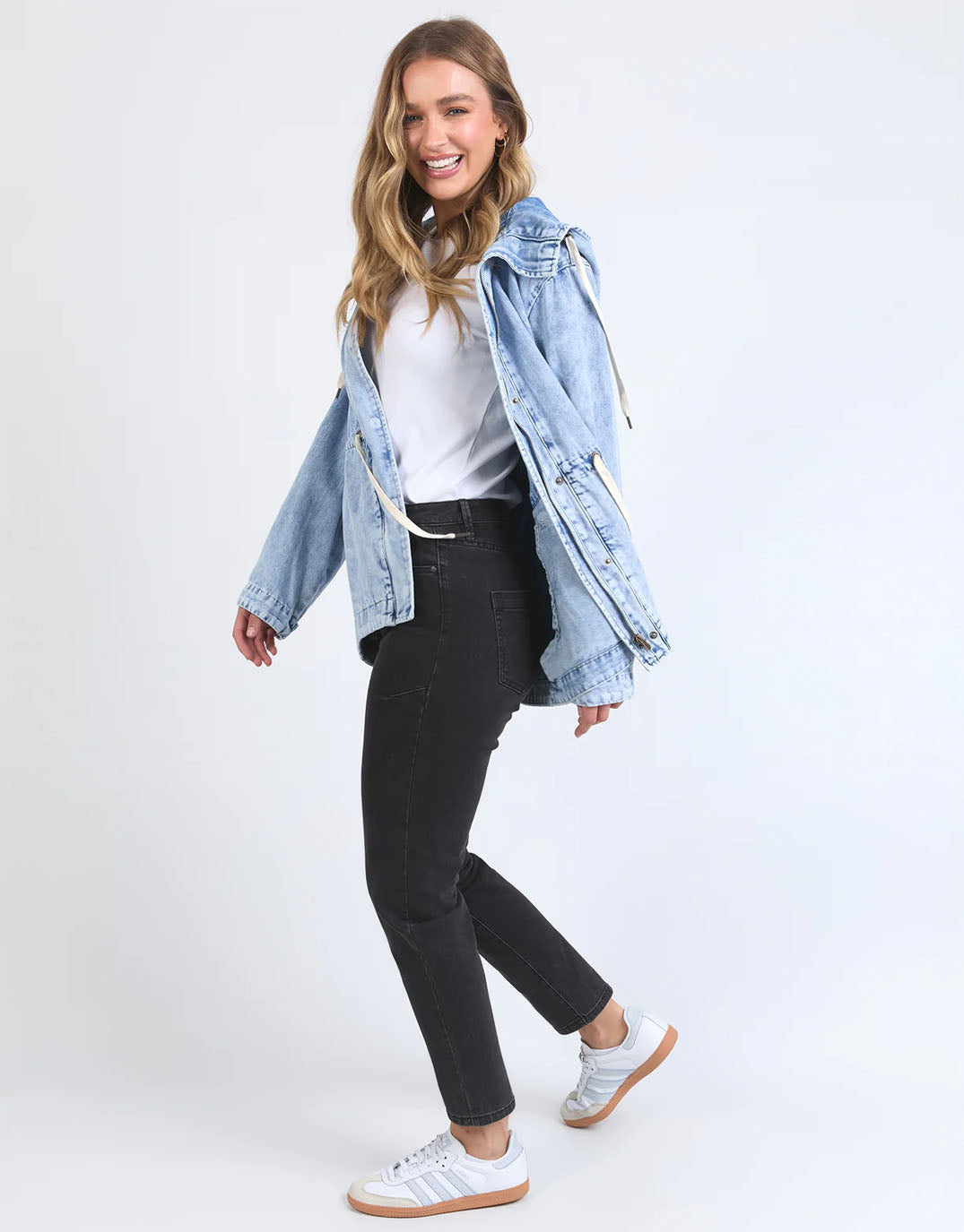 foxwood-kingston-anorak-light-blue-womens-clothing