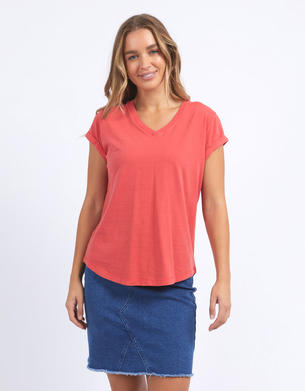 foxwood-manly-vee-tee-cayenne-womens-clothing