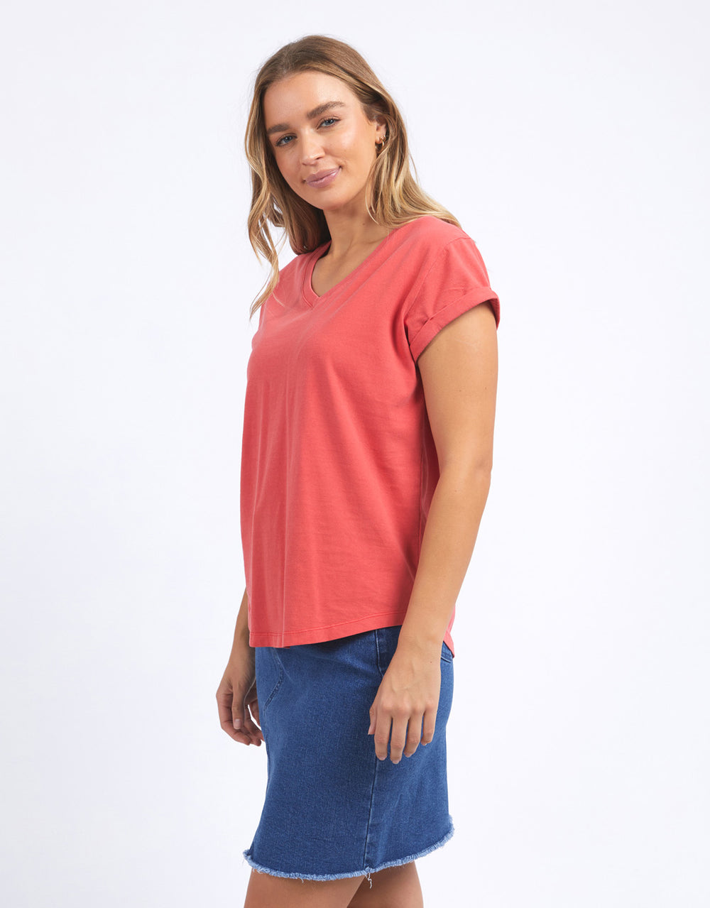 foxwood-manly-vee-tee-cayenne-womens-clothing