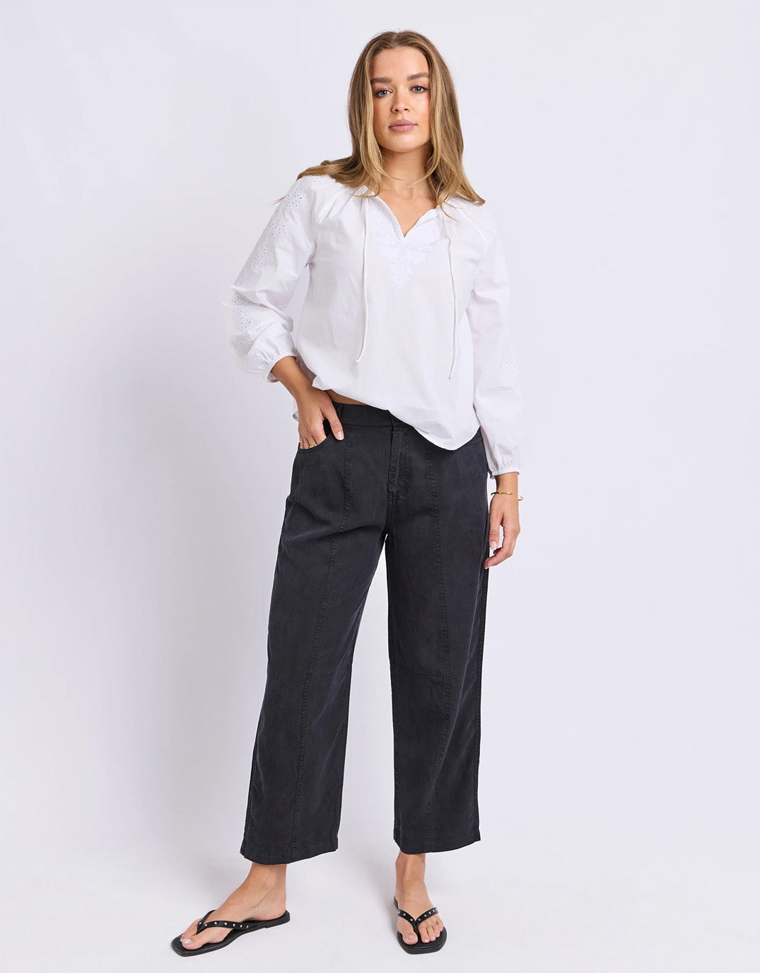 foxwood-roy-pant-black-womens-clothing