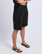foxwood-san-lucas-short-black-womens-clothing