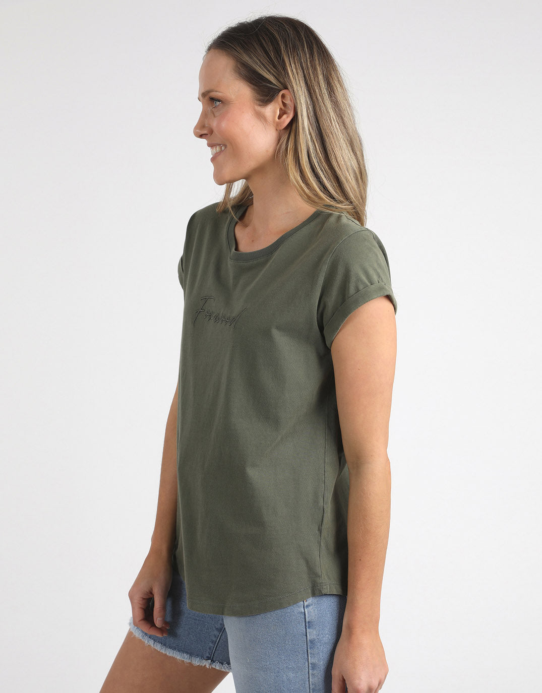 foxwood-signature-tee-khaki-womens-clothing