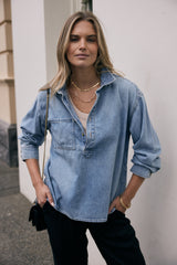 Henley Claudia Shirt - Mid Wash