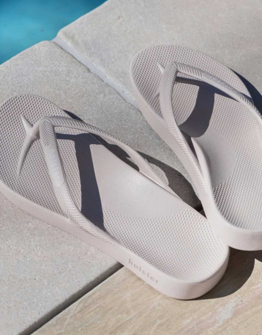 holster-islander-flip-flop-sand