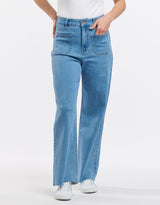 Eddie 7/8 Jean - Light Wash