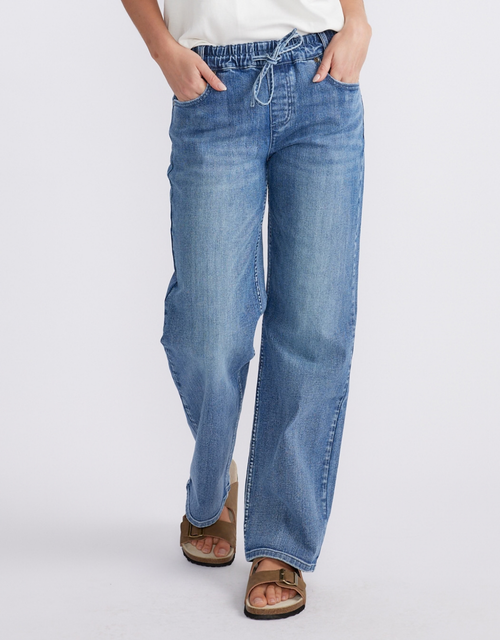 The Jean Jogger - Mid Wash
