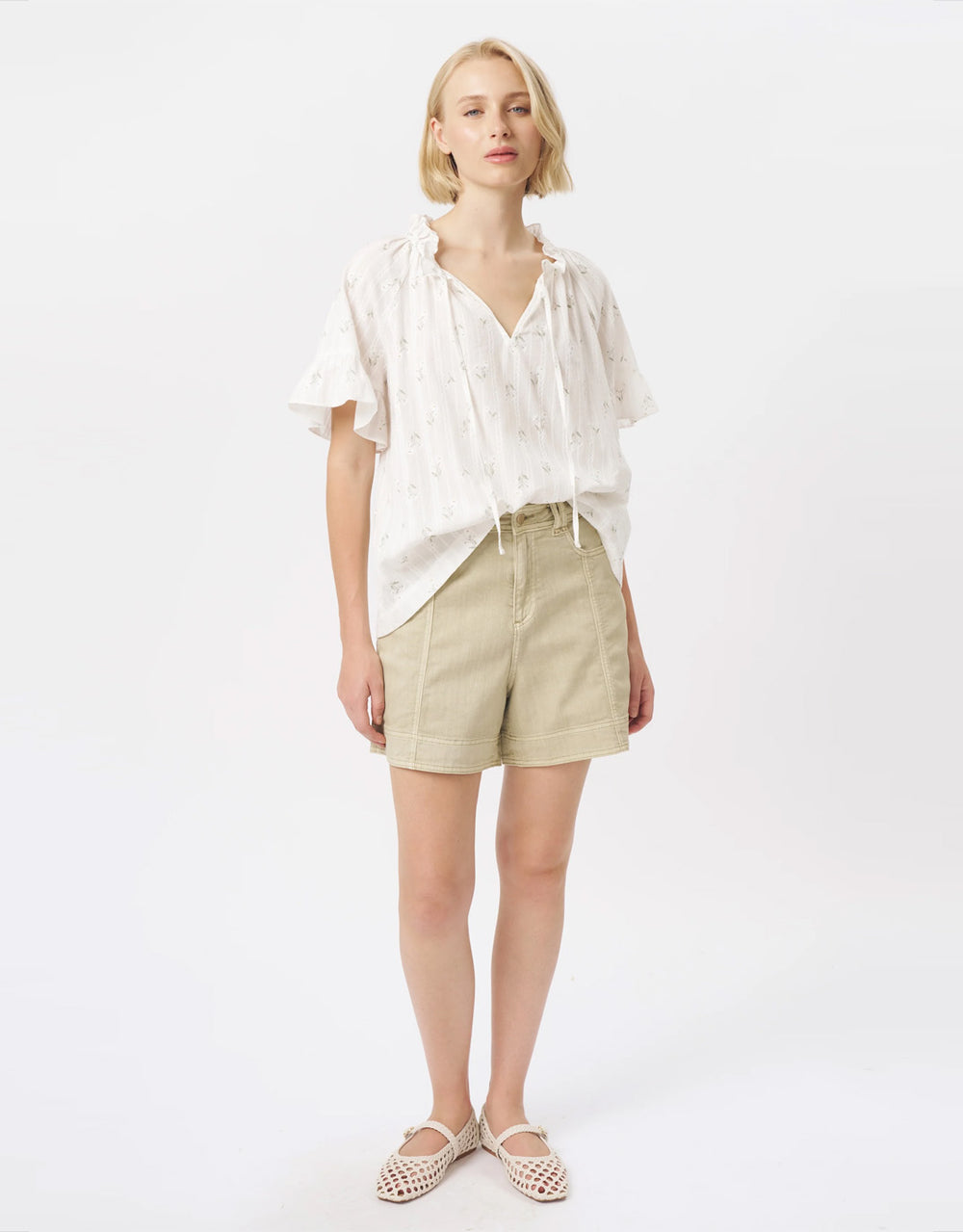 Patricia Shirt - White With Flowers
