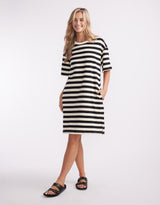 label-of-love-haven-short-sleeve-tee-dress-black-cream-womens-clothing