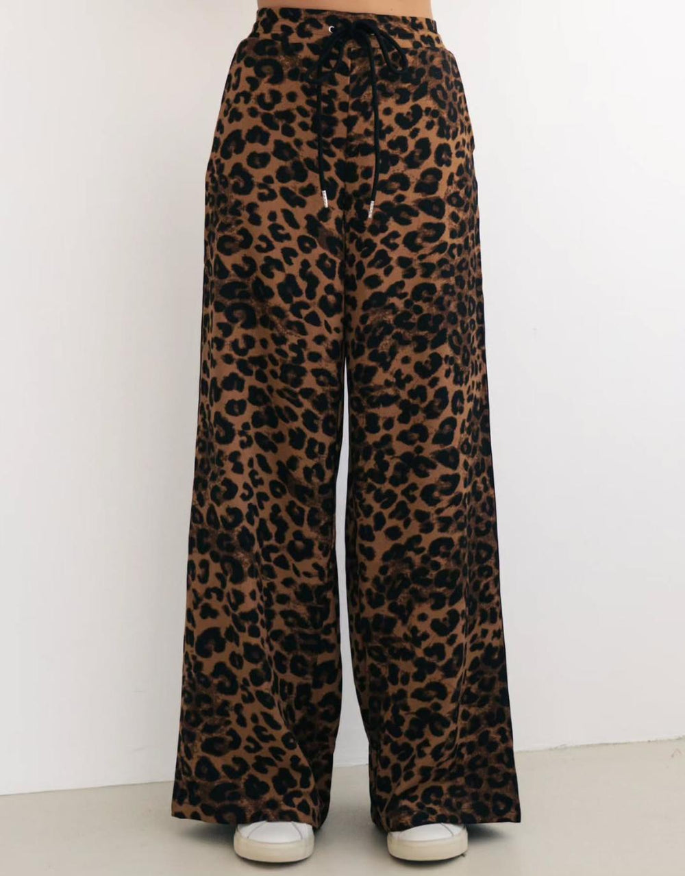 label-of-love-uma-wide-leg-pants-leopard-print-womens-clothing