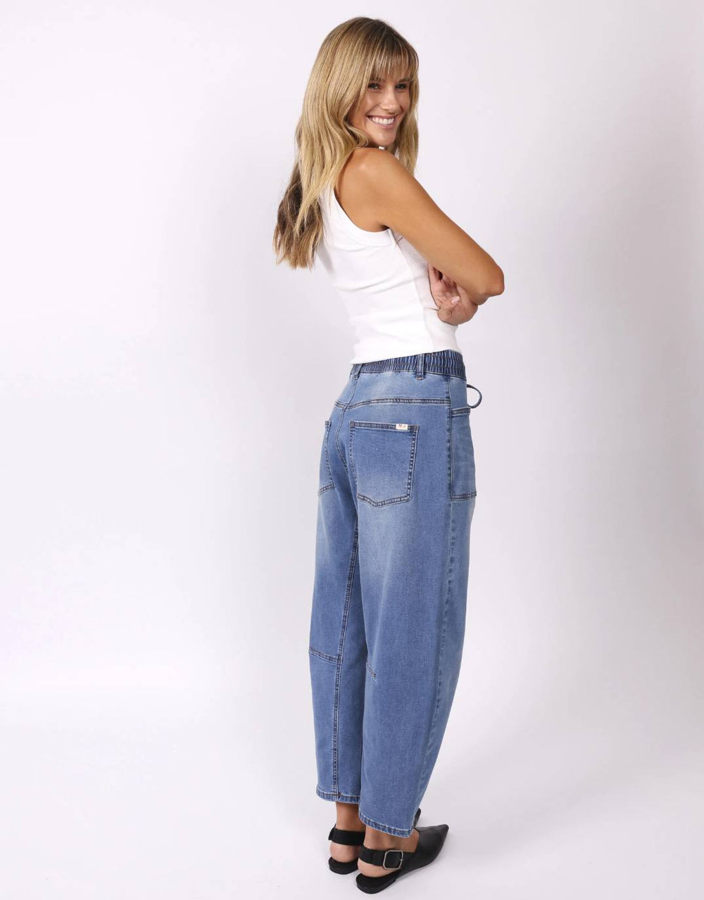 monaco-leo-barrel-jeans-blue-womens-clothing