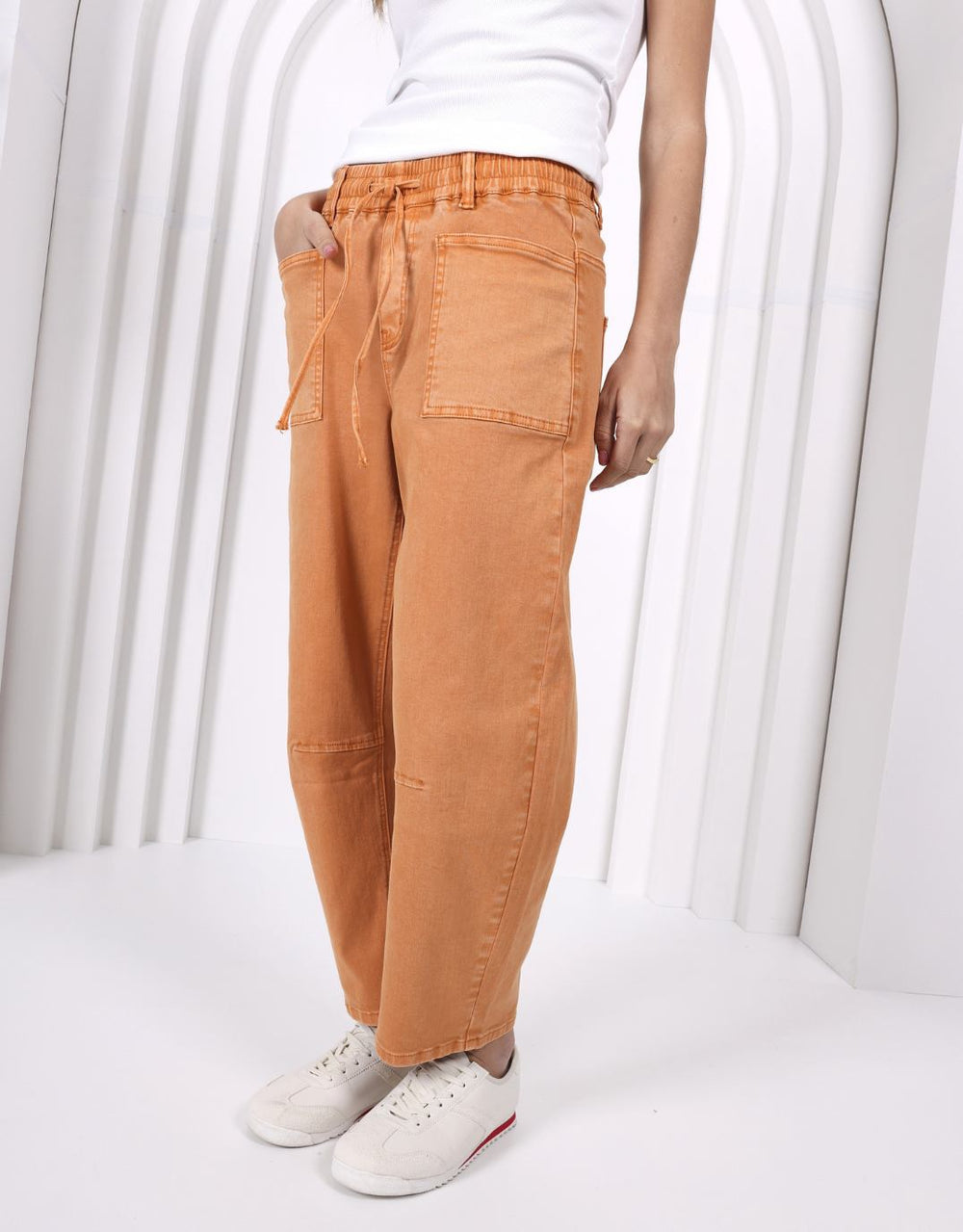 monaco-leo-barrel-jeans-ginger-womens-clothing