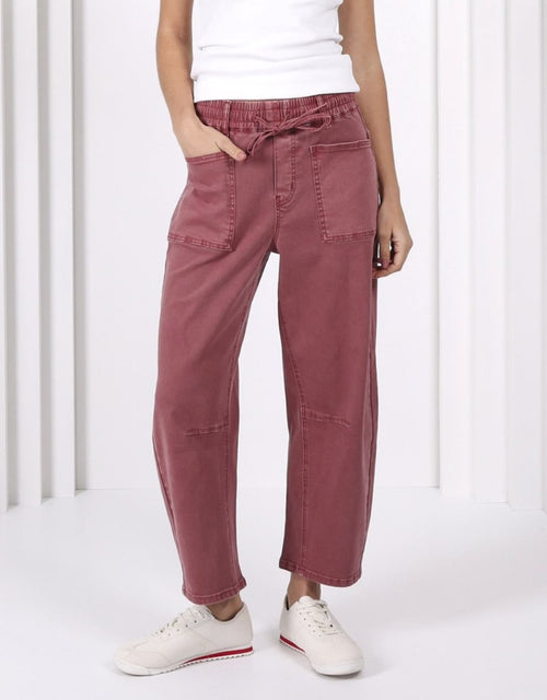 monaco-leo-barrel-jeans-sunset-womens-clothing