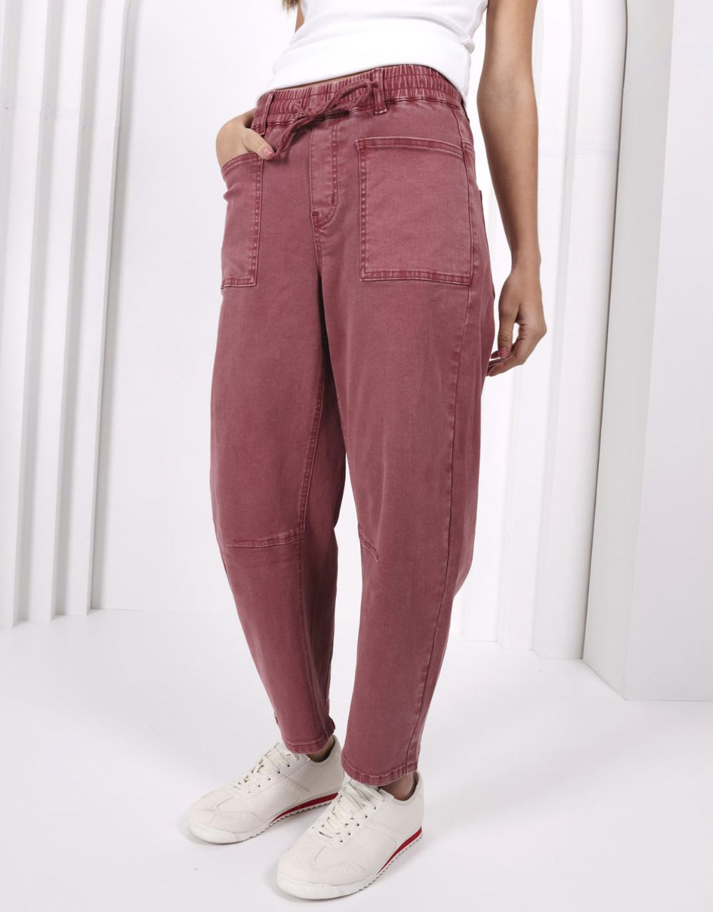 monaco-leo-barrel-jeans-sunset-womens-clothing