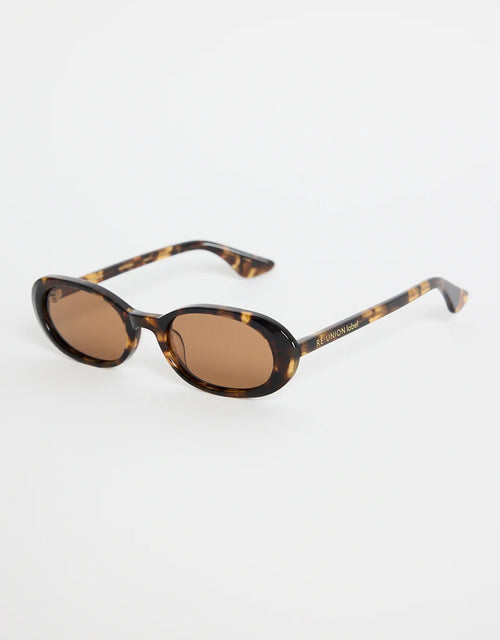 Sydney Narrow Oval Sunglasses - Tort
