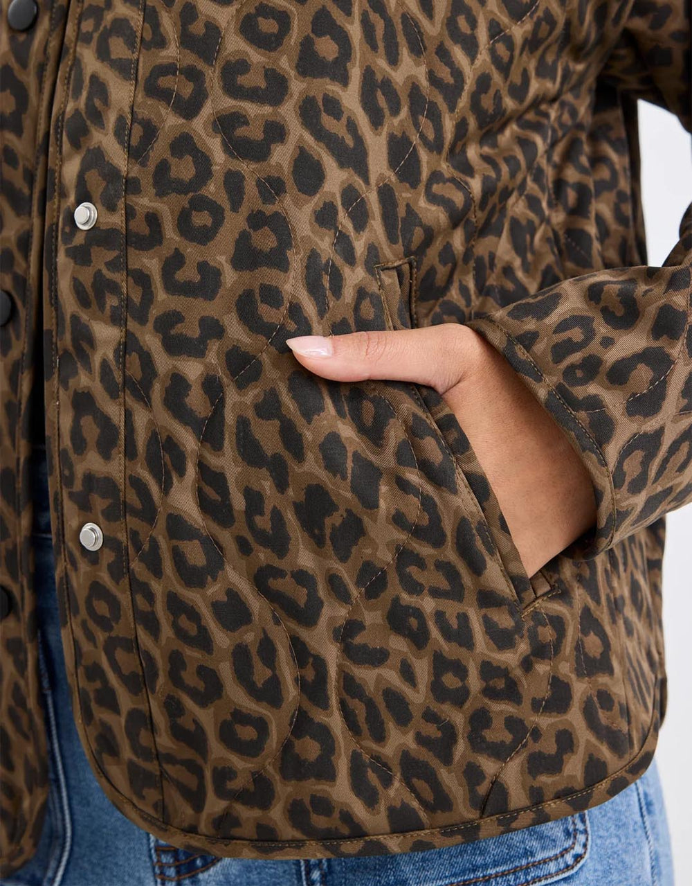 Apex Collarless Puffer Jacket - Animal Print
