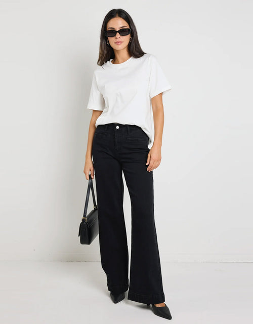 stories-be-told-concert-mid-rise-wide-leg-pocket-jean-black-womens-clothing