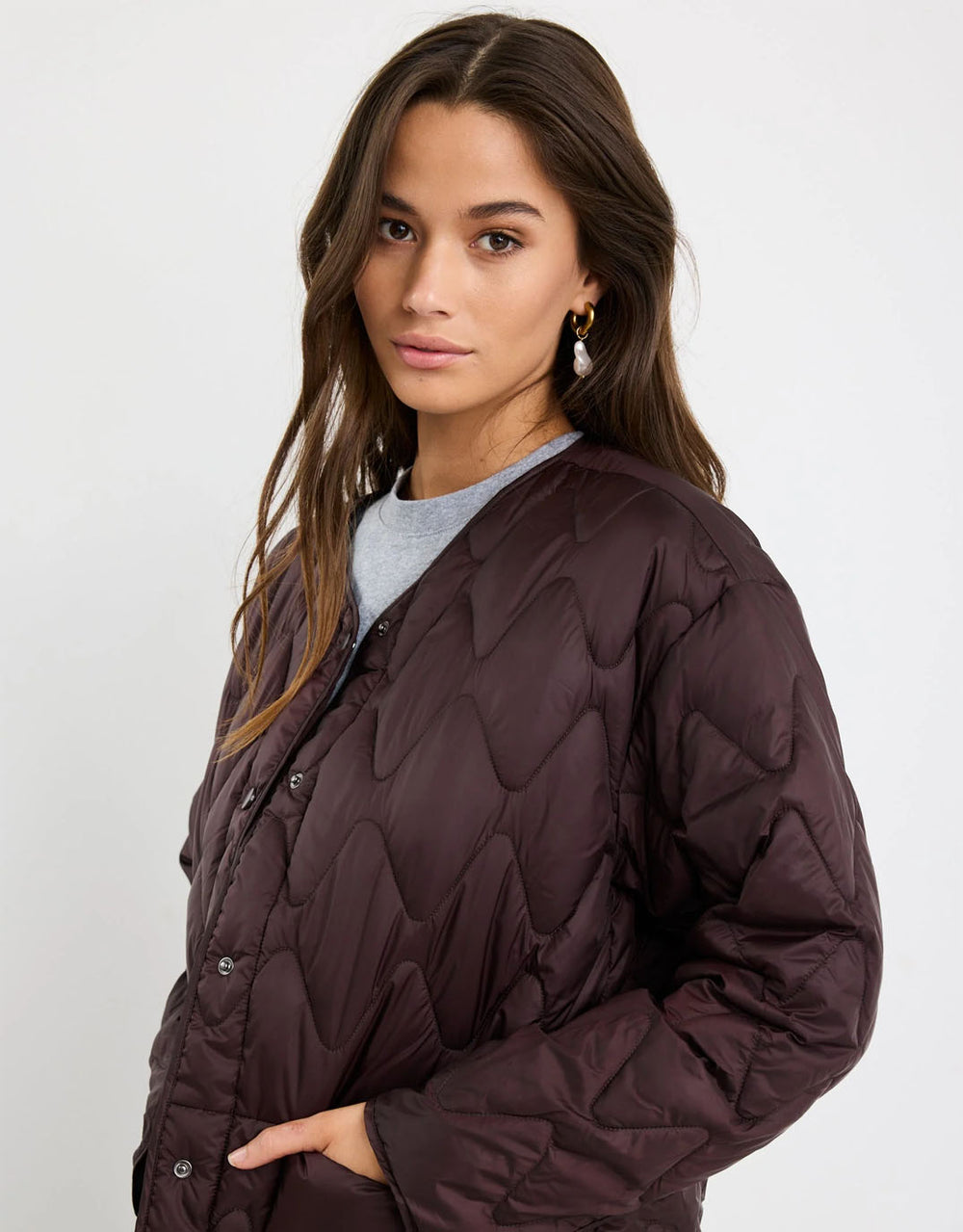 stories-be-told-frankly-puffer-jacket-chocolate-womens-clothing