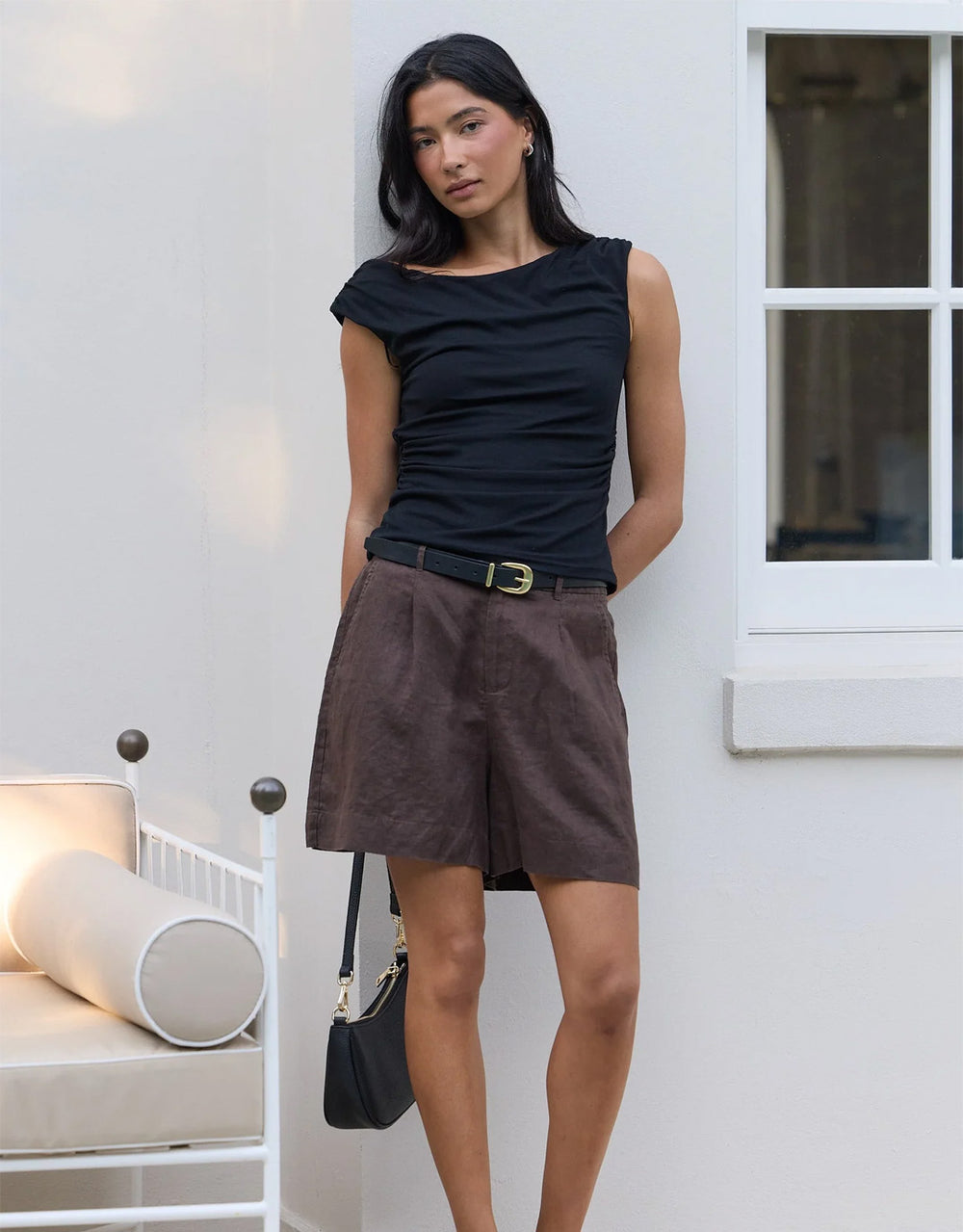 stories-be-told-literal-linen-pleat-front-shorts-chocolate-womens-clothing