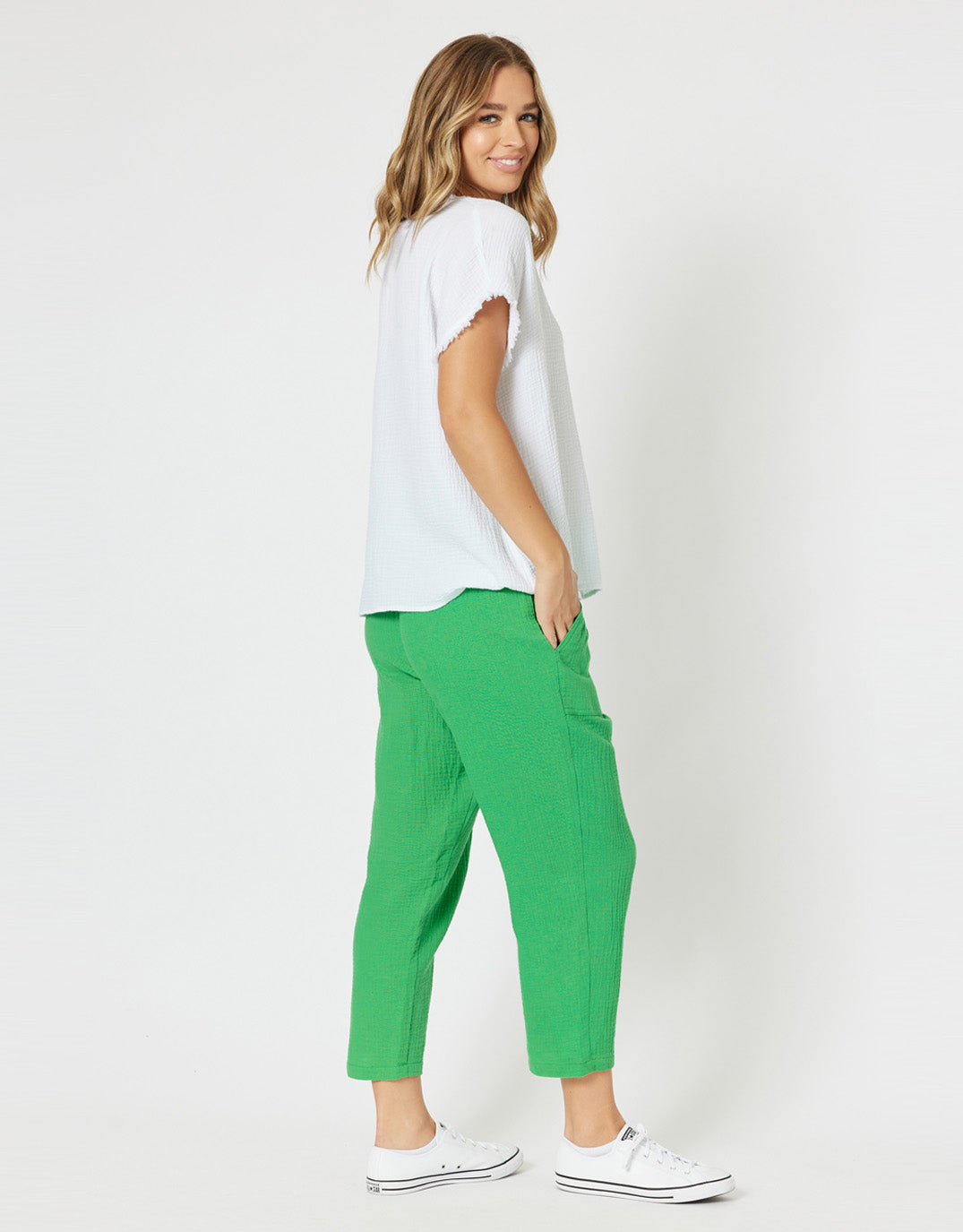 threadz-byron-cotton-7-8-pant-emerald-womens-clothing