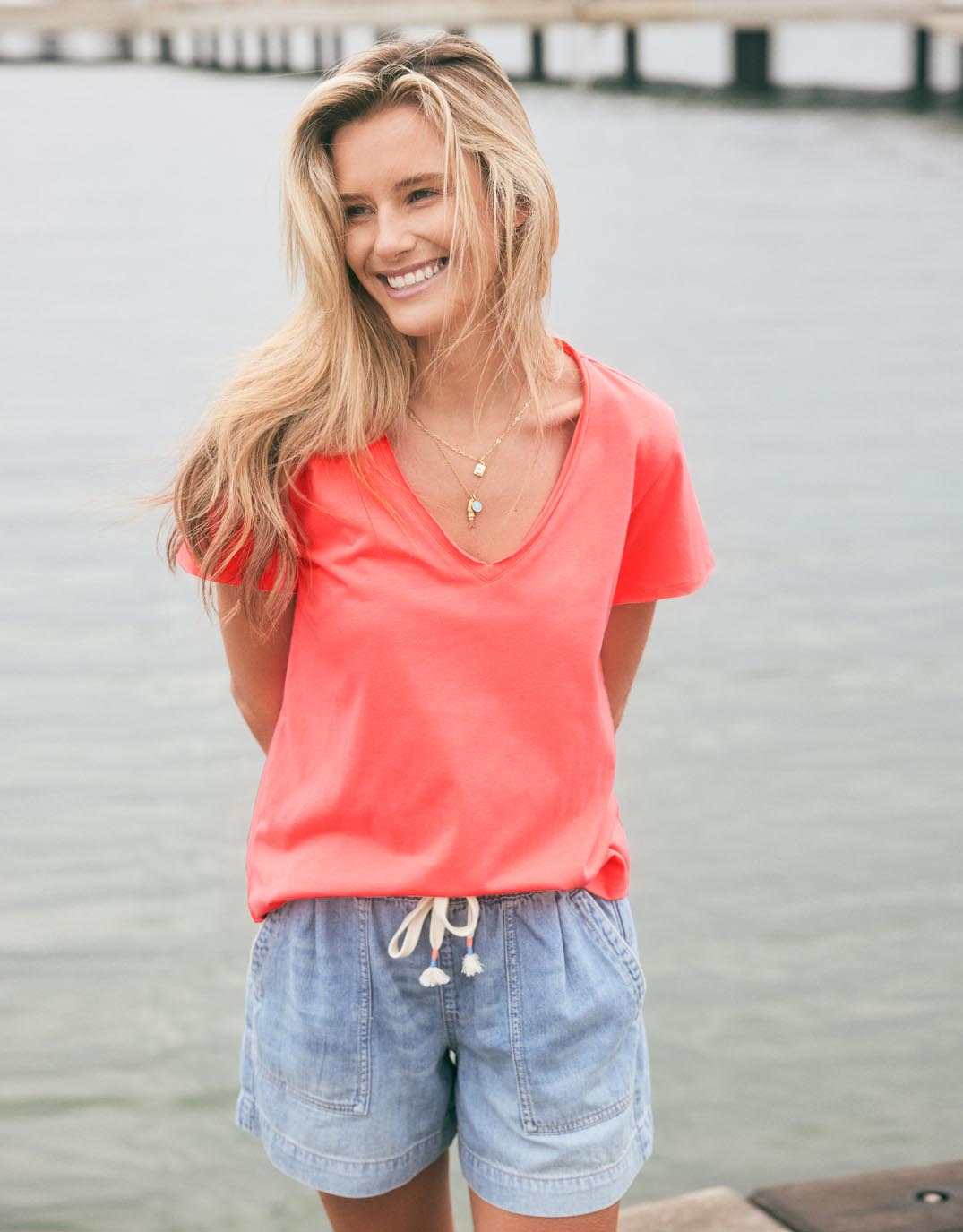 La Vacanza Vee Neck Tee - Watermelon