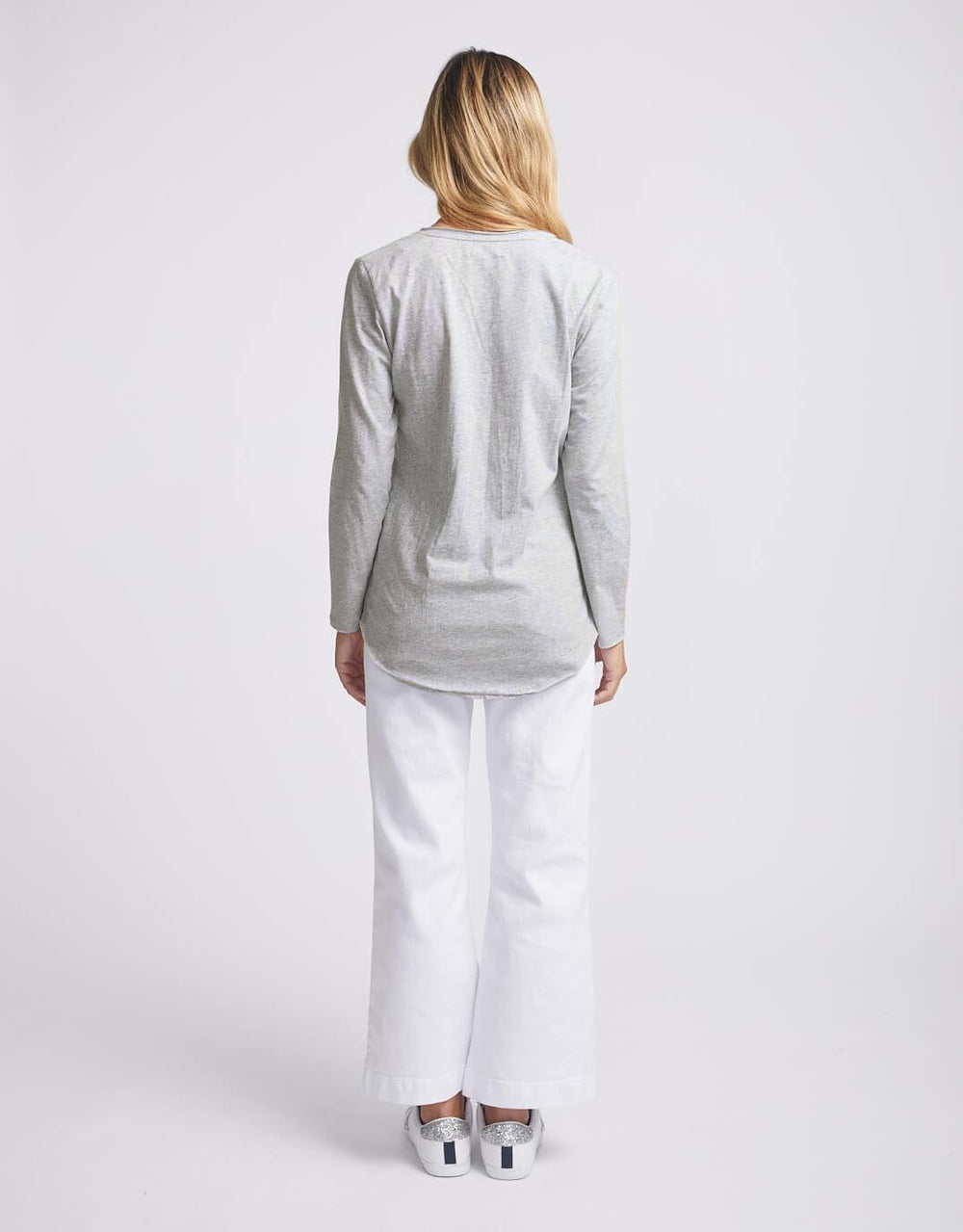 white-co-original-v-neck-long-sleeve-t-shirt-snow-grey-womens-clothing