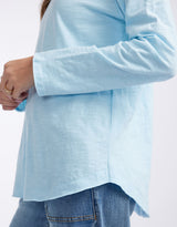 white-co-essential-scoop-hem-long-sleeve-t-shirt-ice-blue-womens-clothing