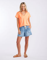 white-co-la-vacanza-vee-neck-tee-citrus-womens-clothing