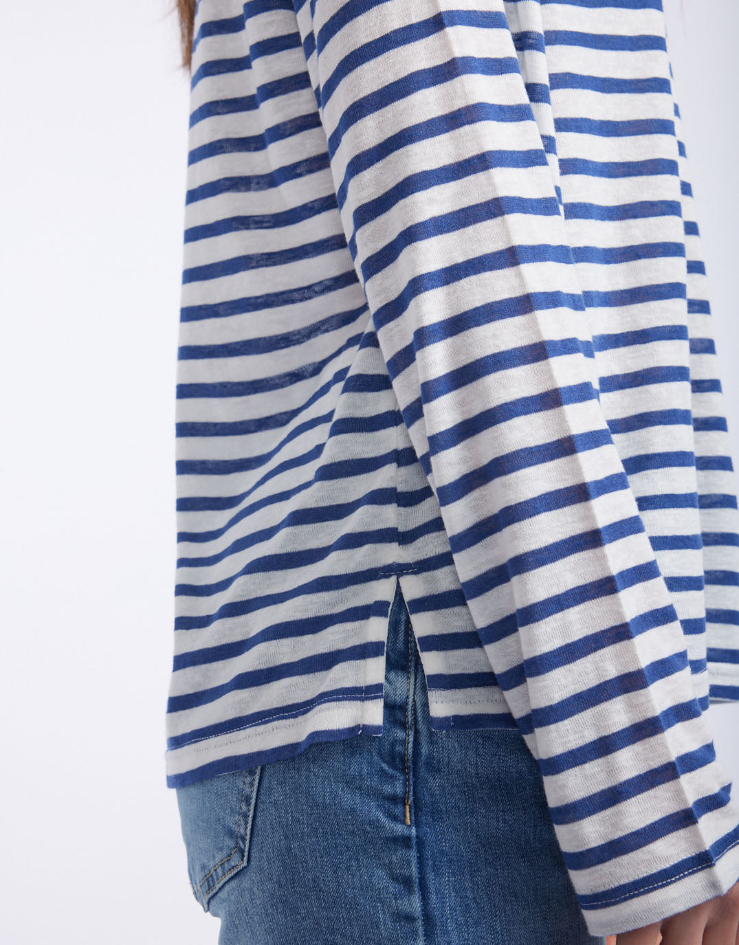 white-co-long-weekend-top-white-regatta-blue-stripe-womens-clothing