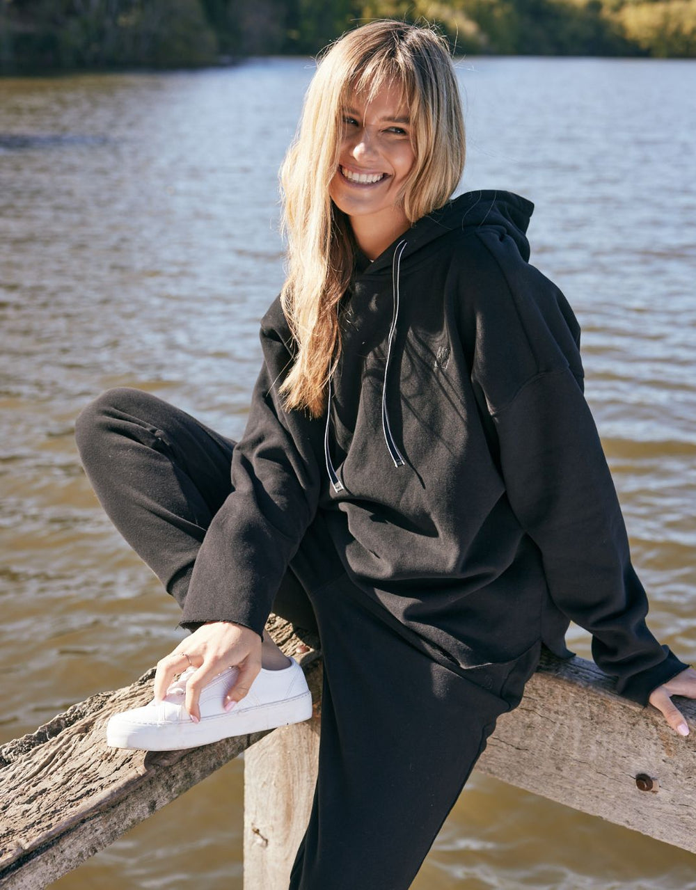white-co-monogram-fleece-hoodie-black-womens-clothing