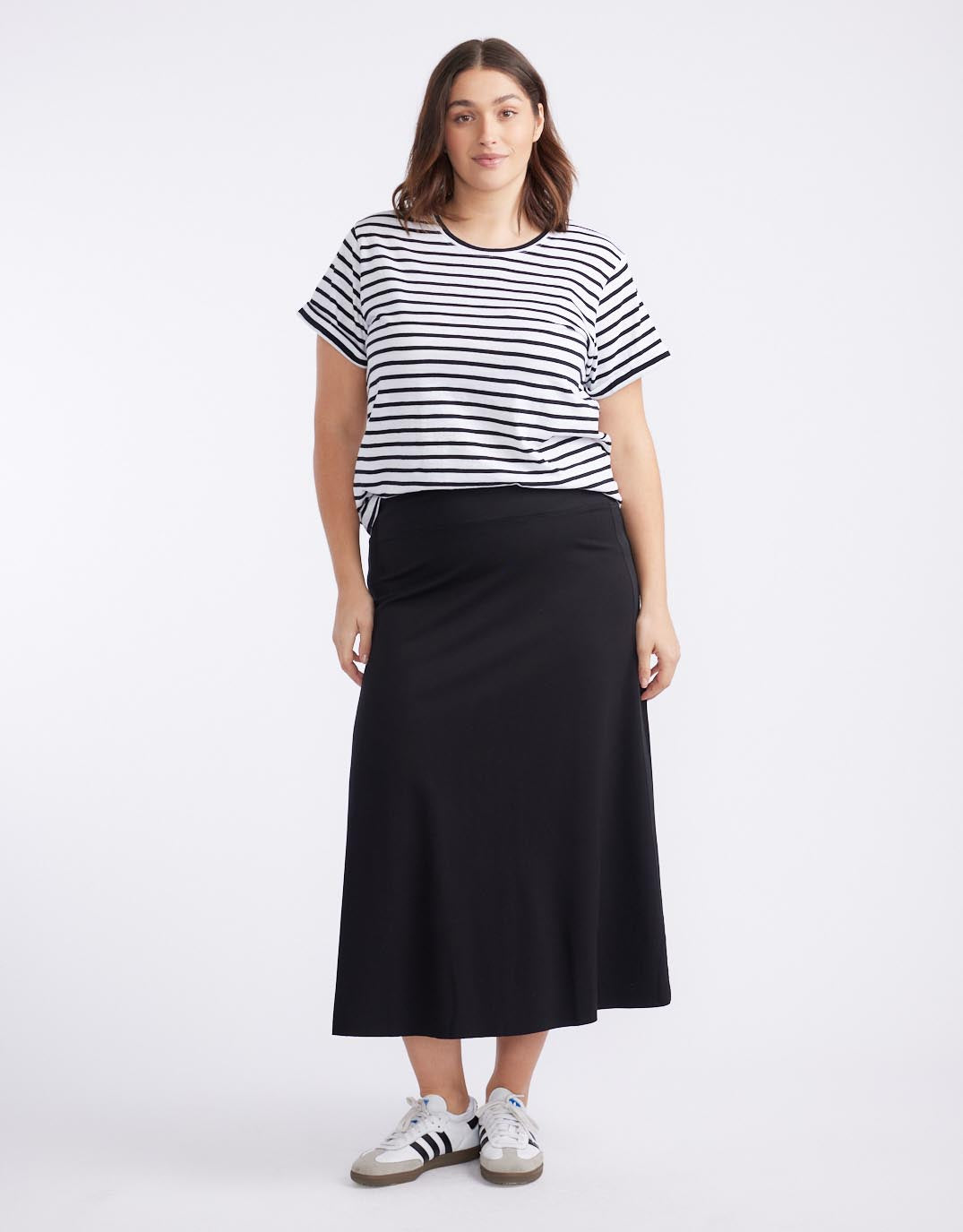 Timeless Ponte Midi Skirt - Black