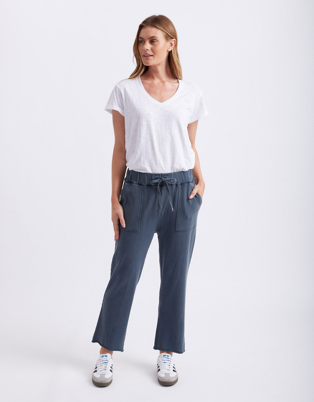 white-co-raw-edge-lounge-pant-washed-navy-womens-clothing