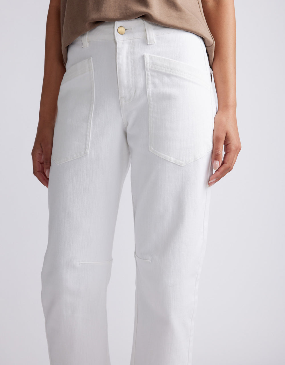 Saskia Cargo Barrel Jean - White