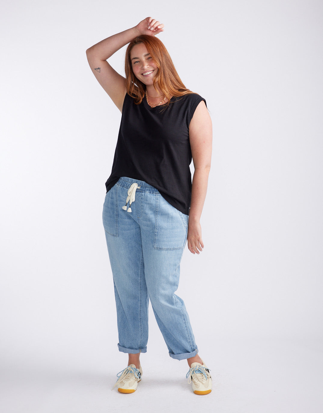 Scoop Hem Tank - Black