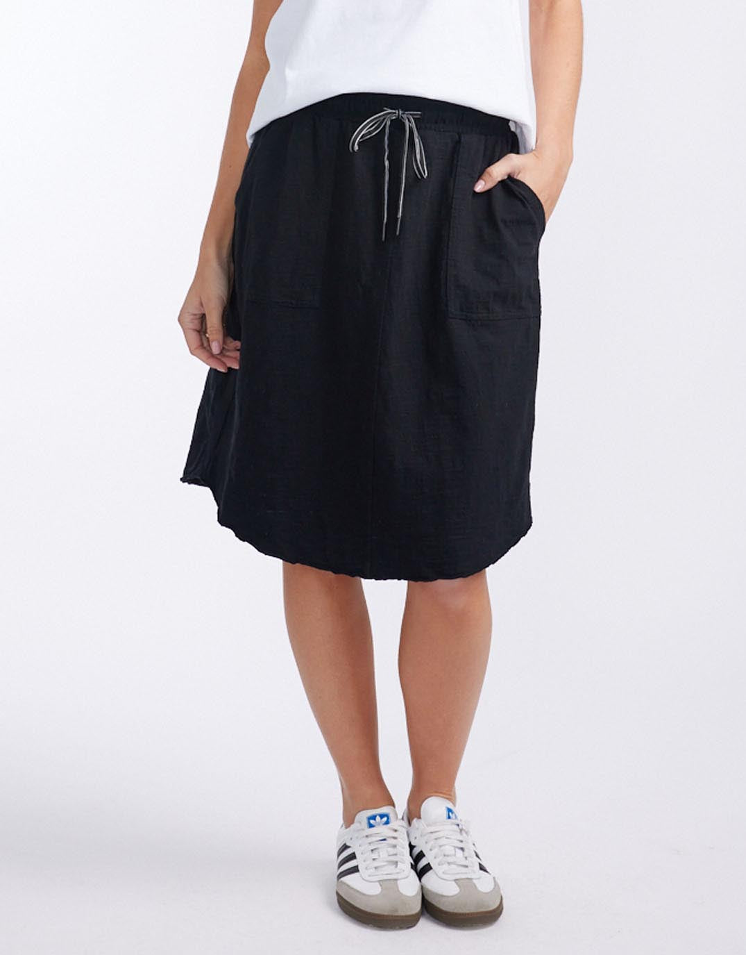 white-co-signature-skirt-black-womens-clothing