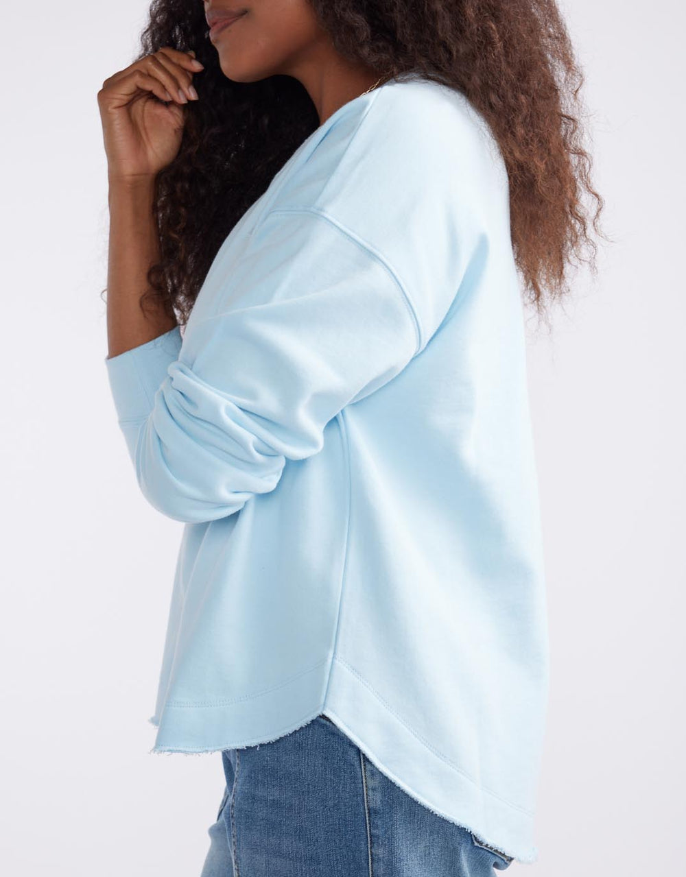 white-co-staple-scoop-hem-sweat-ice-blue-womens-clothing