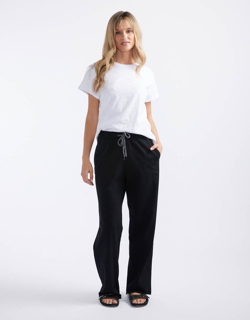 white-co-the-lounger-pant-black-womens-clothing