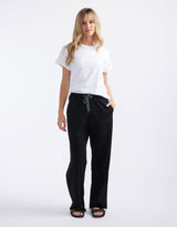 white-co-the-lounger-pant-black-womens-clothing