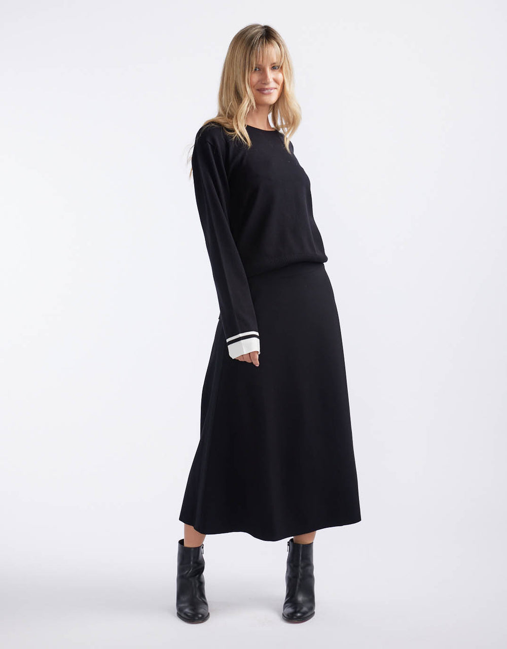 white-co-timeless-ponte-midi-skirt-black-womens-clothing
