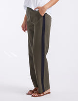 white-co-timeless-ponte-pant-khaki-navy-womens-clothing