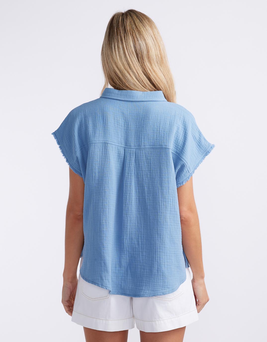 white-co-vacation-shirt-ocean-womens-clothing