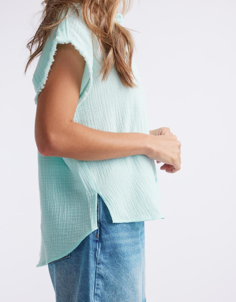 white-co-vacation-shirt-seaglass-womens-clothing