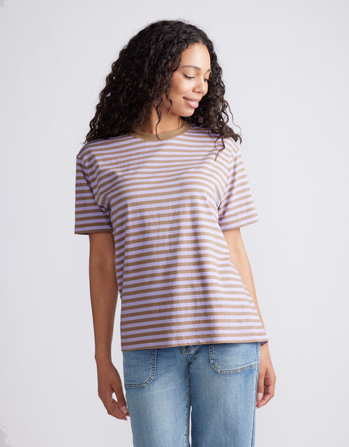Relaxed Tee - Lilac/Chocolate