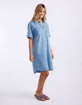 white-co-claudia-denim-dress-mid-wash-womens-clothing