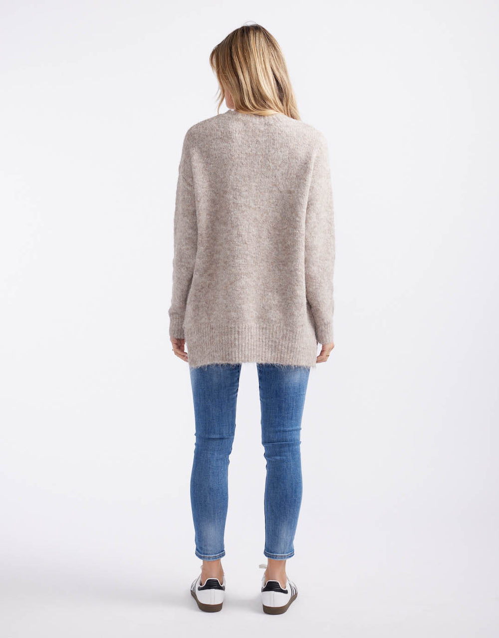 worthier-mira-cosy-crew-wool-knit-oat-womens-clothing